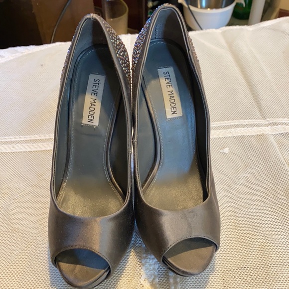 Steve Madden - Picture 3 of 3